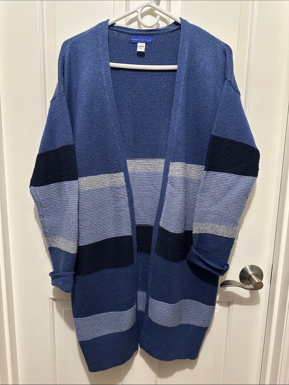 Simply Styled Blue Striped Open-Front Cardigan